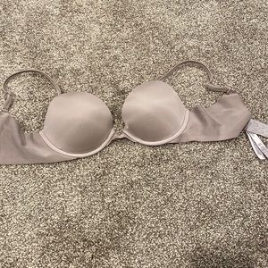 Incredible push up bra Victoria’s Secret silver purple 32c